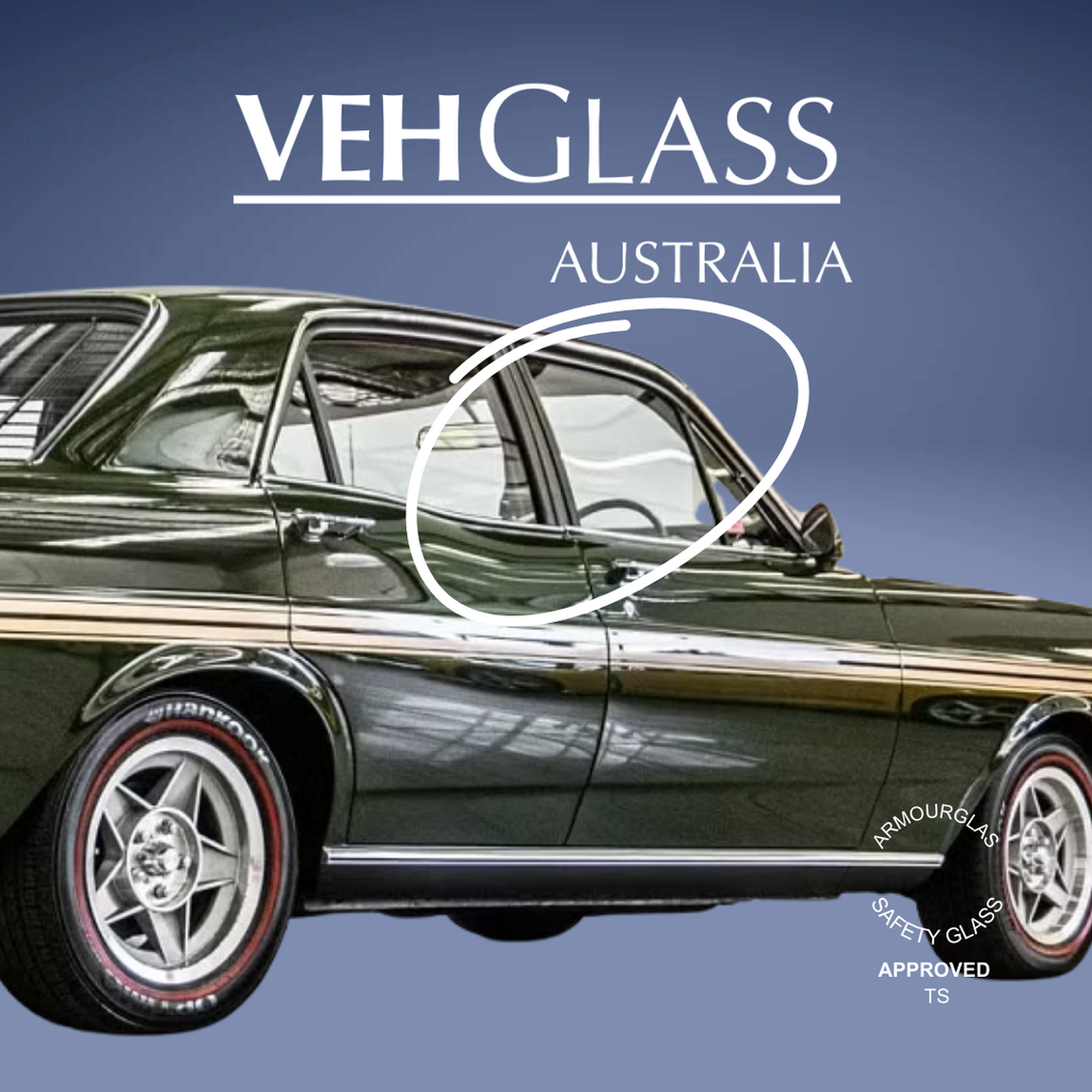 FORD XW XY SEDAN RIGHT FRONT DOOR GLASS PANEL - CLEAR