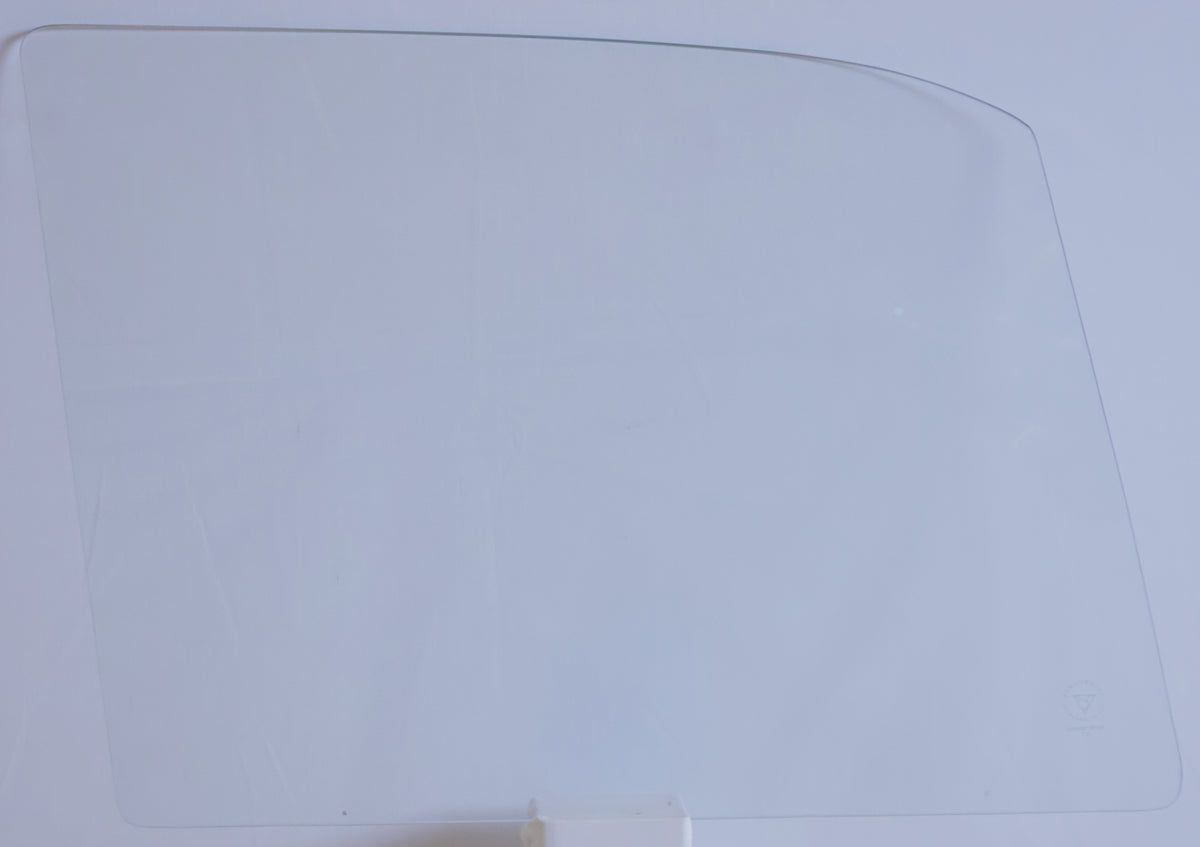 FORD XW XY SEDAN RIGHT FRONT DOOR GLASS PANEL - CLEAR